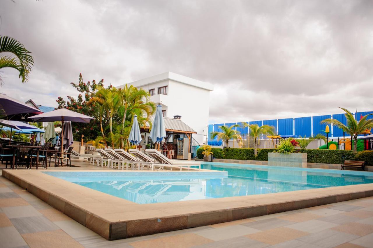 Hotel Sky Blue Mada Alasora Exterior photo