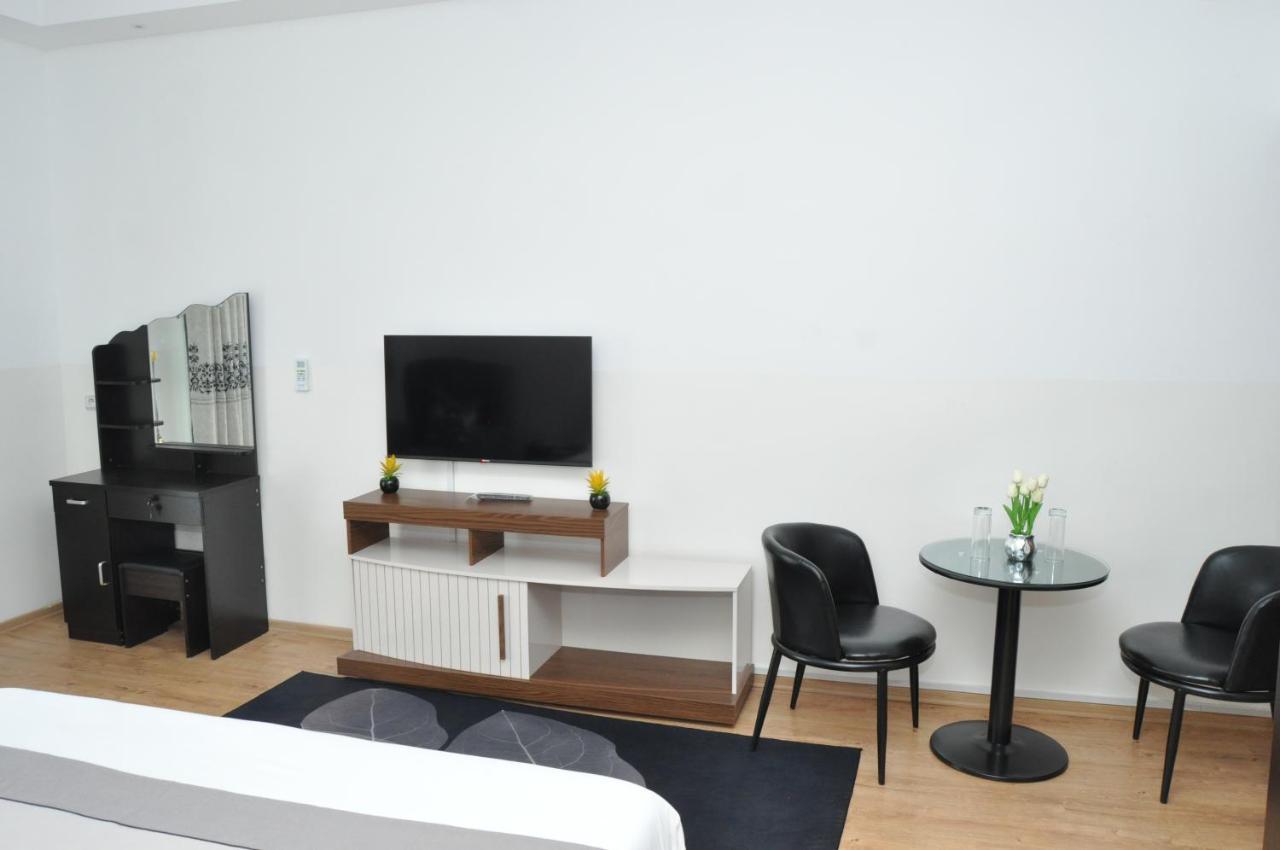 Hotel Sky Blue Mada Alasora Exterior photo