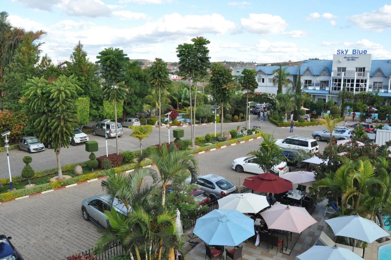 Hotel Sky Blue Mada Alasora Exterior photo