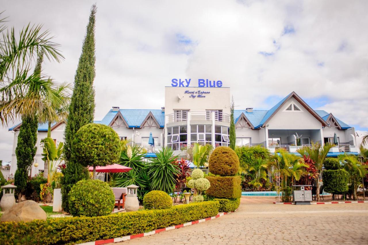 Hotel Sky Blue Mada Alasora Exterior photo