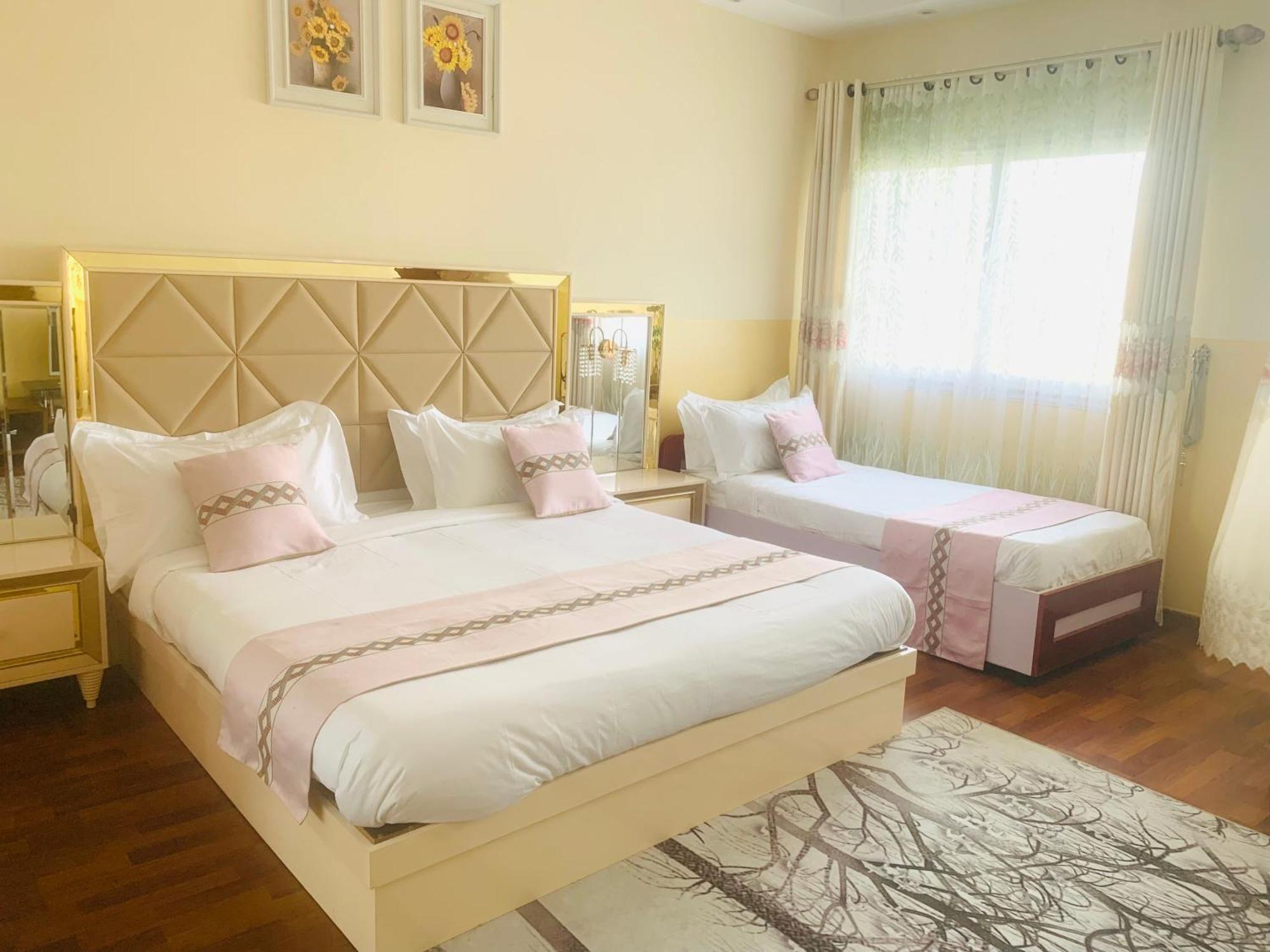 Hotel Sky Blue Mada Alasora Exterior photo