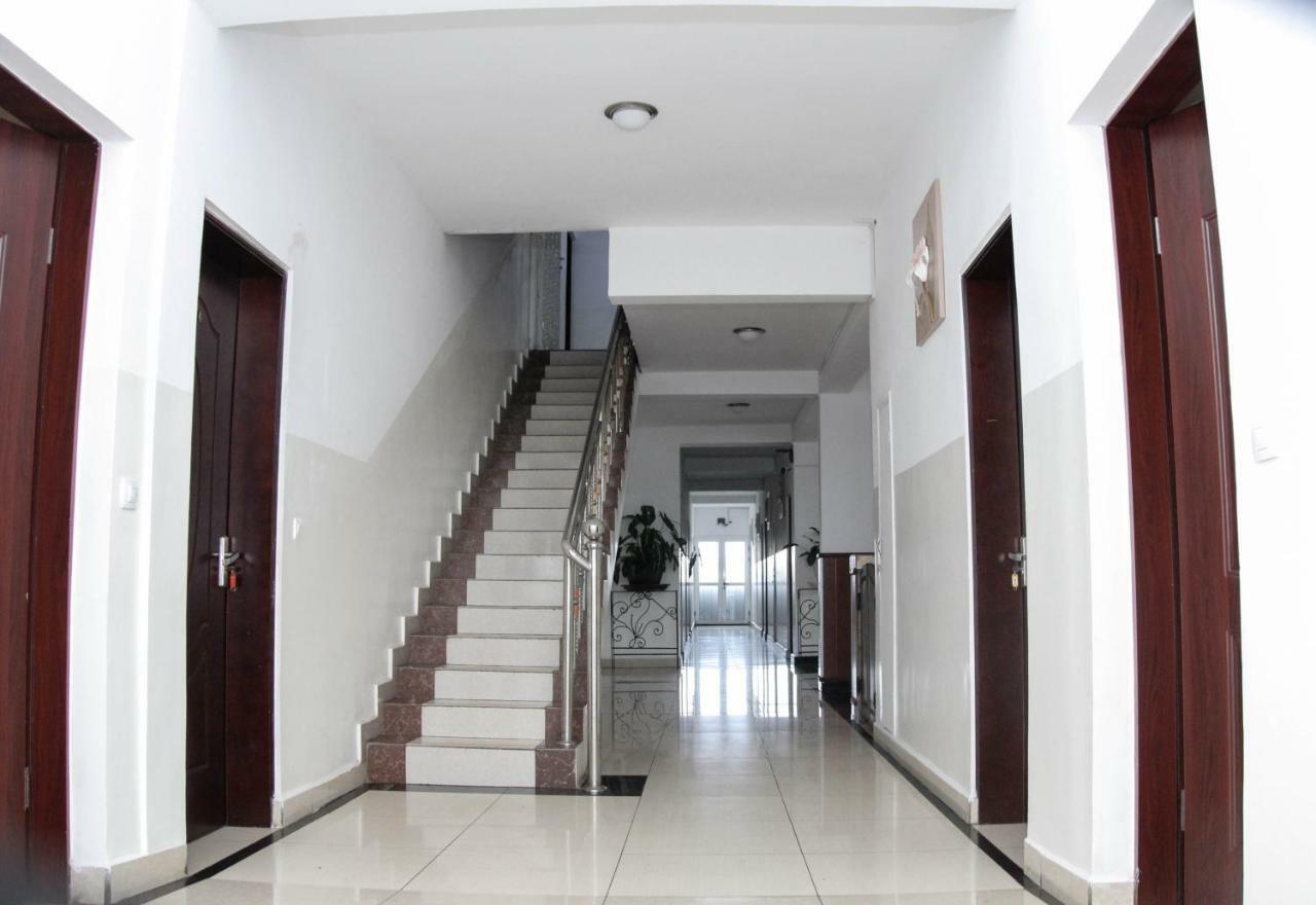 Hotel Sky Blue Mada Alasora Exterior photo